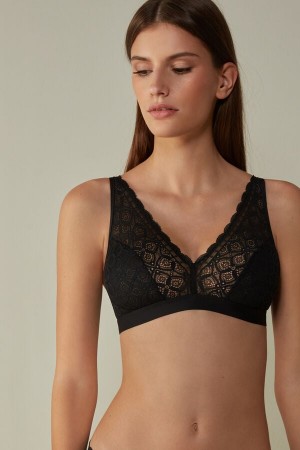 Intimissimi Lara Triangle Bra In Lace Crne | SN-ITMSM56842