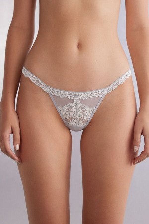 Intimissimi Pretty Flowers String Thong Bijele | SN-ITMSM57754