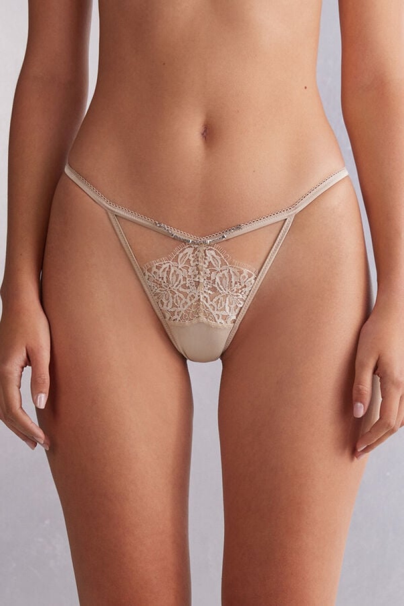 Intimissimi Living In Luxe String Brazilian Bež | SN-ITMSM57512