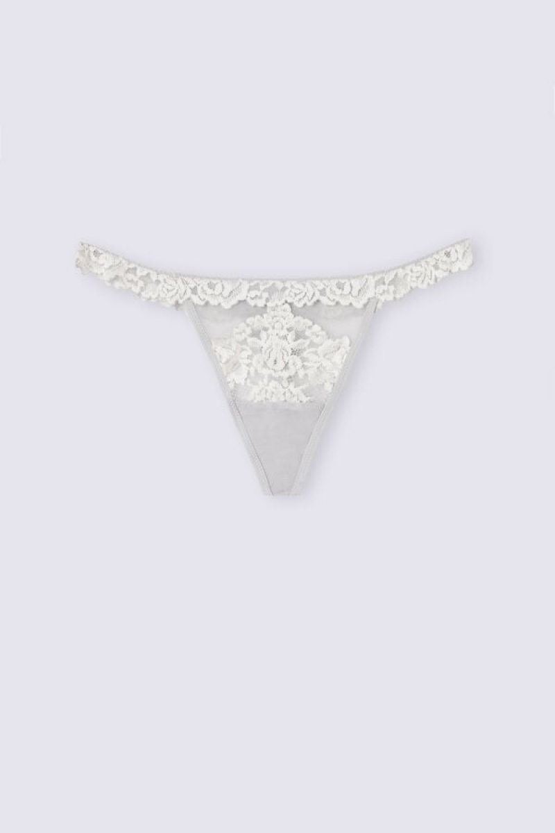 Intimissimi Pretty Flowers String Thong Bijele | SN-ITMSM57754