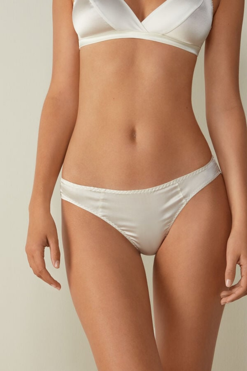 Intimissimi Silk Cheeky Briefs Bijele | SN-ITMSM57417